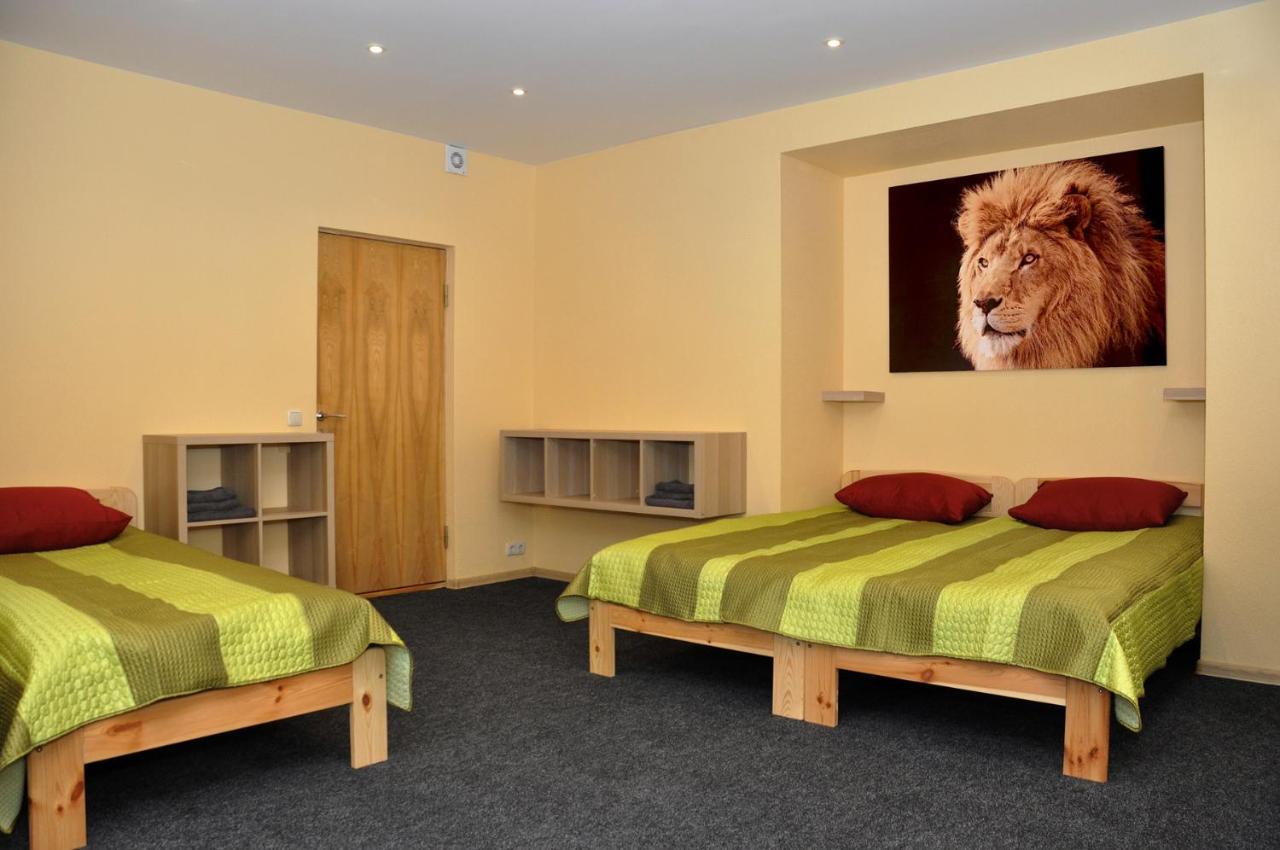Riga City Center Quiet Apartment With Free Private Parking Екстер'єр фото